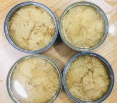 Cá ngừ đóng hộp ngâm nước muối